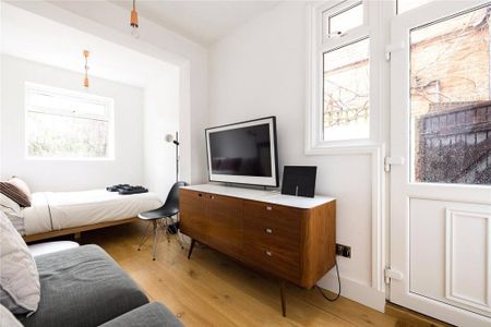 4 bedroom house to rent - Photo 3