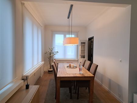 Stijlvol en ruim appartement op een ideale ligging. - Photo 4