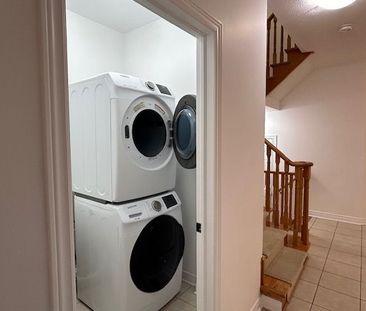 For Lease - 4 Blue Meadow Court, Markham, Ontario - Photo 1