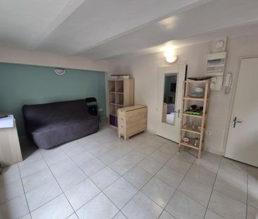 Location Appartement 1 pièce 15m² NANCY 54000 - Photo 2