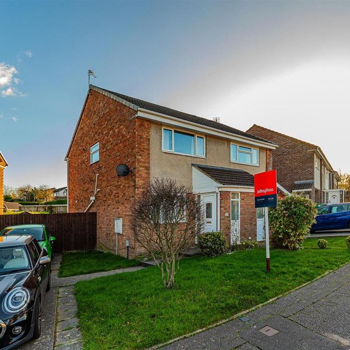 2 bedroom semi-detached house to rent - Photo 1