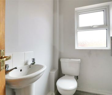 Redbourne Road, Hibaldstow, DN20 - Photo 6