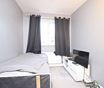 Glenroy Gardens, Chester Le Street, DH2 - Photo 1