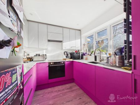 3 bedroom maisonette to rent - Photo 5