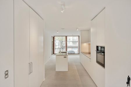 Nieuwbouw: Lichtrijk éénslaapkamerappartement op toplocatie. - Photo 3