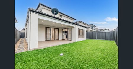 Huge family home - Photo 2