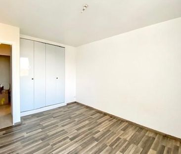 Location Appartement 2 pièces 40m² BEAUVAIS 60000 - Photo 3