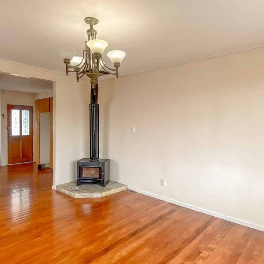 Spacious Stand Alone Home - Photo 1