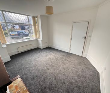 Wakeley Hill, Penn, Wolverhampton - Photo 1