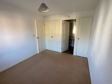 3 bedroom link detached house to rent - Photo 2