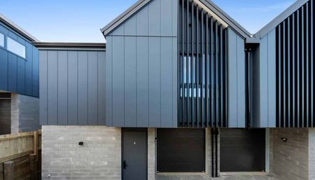 Beautiful family home waiting for you! - Photo 3