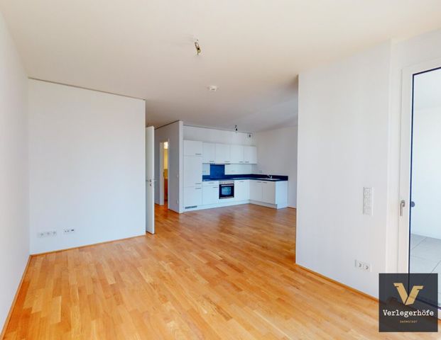 Mitten im Verlegerviertel. Helle 3-Zimmer-Wohnung mit gemütlicher Loggia! - Foto 1