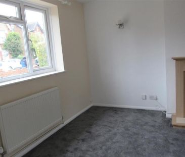 2 bedroom detached bungalow to rent - Photo 5