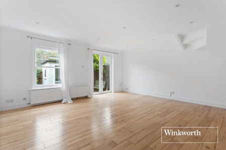 3 bedroom terraced house to rent - Photo 2