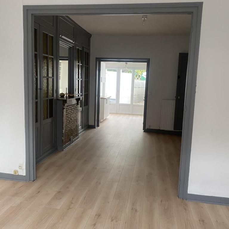 Seclin, 26, rue Pasteur, maison 3 chambres bureau jardin, 95m2 ,1025€, dispo - Photo 1