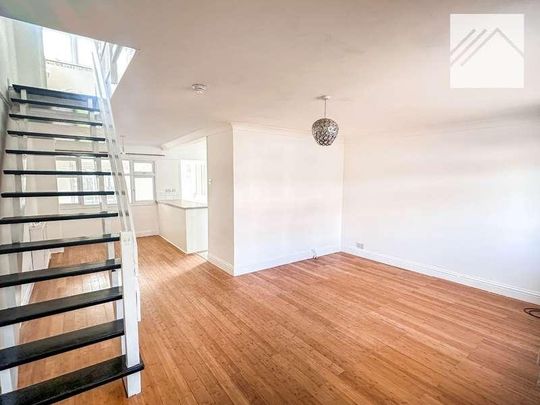 Brewster Close, Canvey Island, SS8 - Photo 1