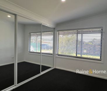 Comfortable Home with Entertaining Deck - Photo 2