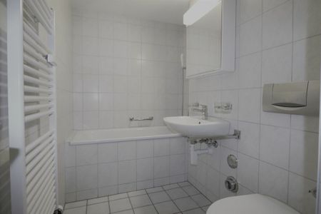 Nähe Karl Bart-Platz, schöne 2-Zimmer-Wohnung zu vermieten - Foto 4