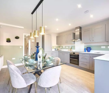 4 bedroom semi-detached house to rent - Photo 5