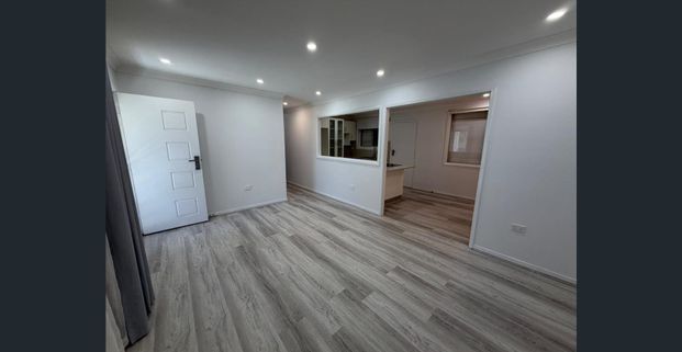 Modern 3-Bedroom Home - Photo 1