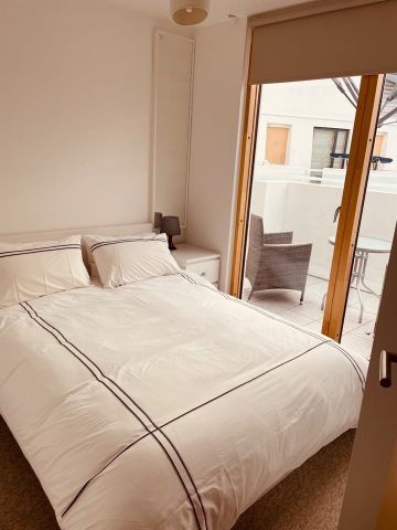 2 Bed Flat, Mann Island, L3 - Photo 5