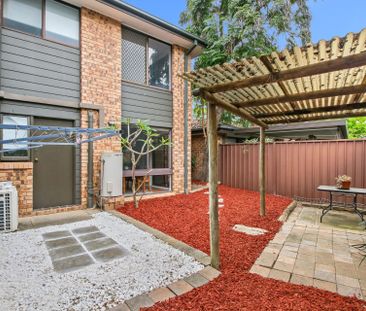 Well presented 3 bedroom home - Photo 4