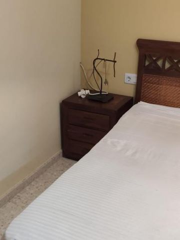 Terraced house - Antequera (Zona de la Vega) - Photo 2