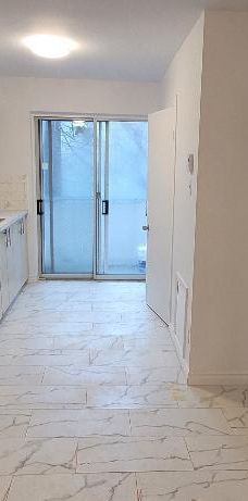 À louer – 3 ½ (chambre ouverte) au Plateau-Mont-Royal – 1 290 $/mois – Disponible maintenant; For Rent – 3½ (open room) in Plateau Mont-Royal - Photo 1