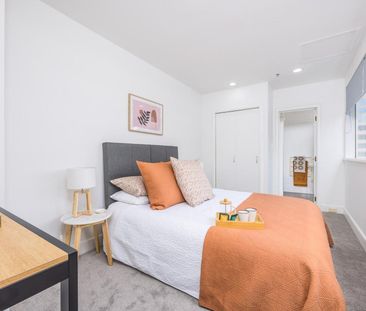 Furnished 2 Bedroom Apartment - Photo 6