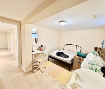 For Lease - 176 Patricia Avenue Unit# Lower, Toronto, Ontario - Photo 5