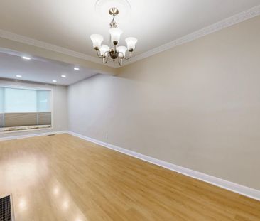 For Lease - 142 Barber Greene Road, Toronto, Ontario - Photo 4