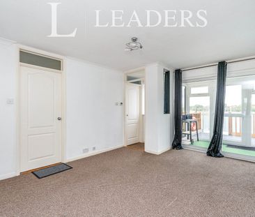 1 bedroom apartment to rent Parham Road, PO12 - Photo 2