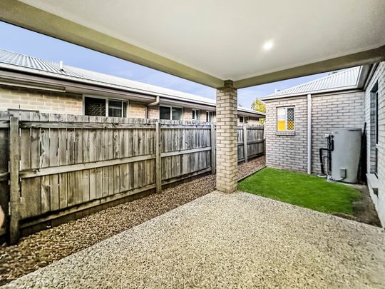 Family Home with Air-Con - Photo 1