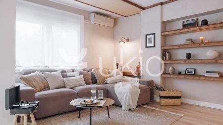 Apartamento de alquiler en Plaça D'eguilaz, Les Tres Torres - Photo 3