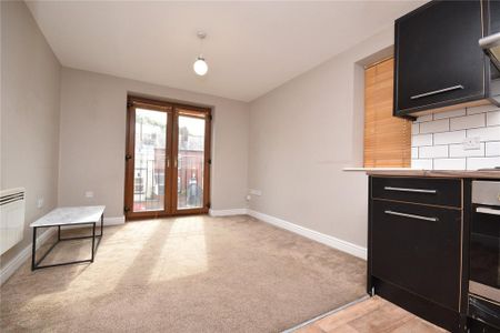 2 bedroom apartment to rent - Photo 3