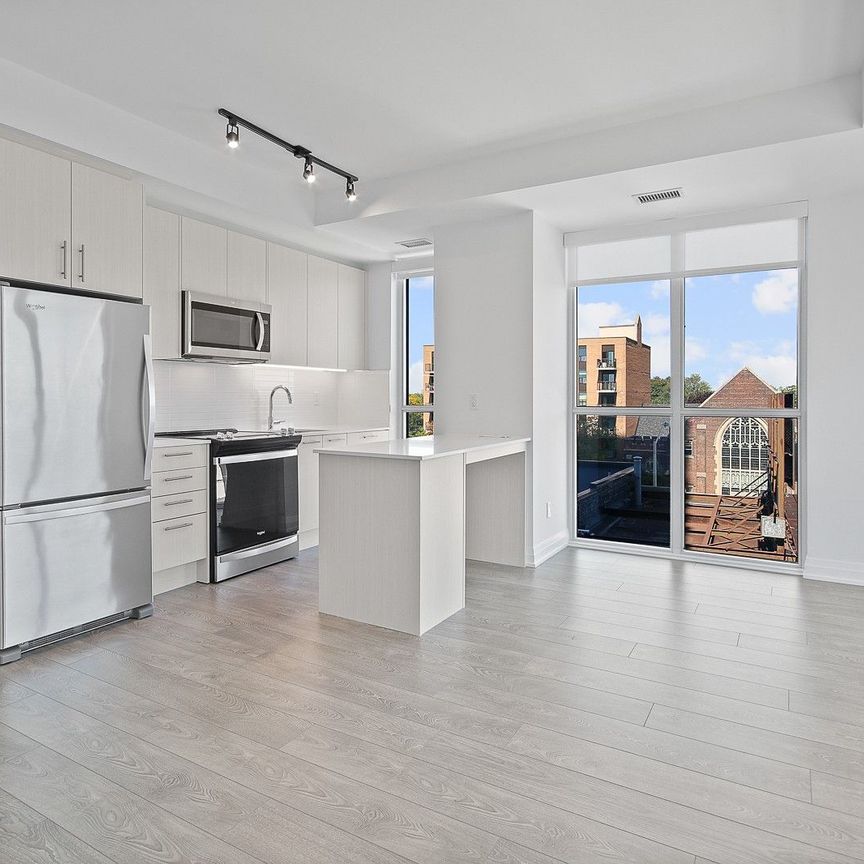 For Lease - 286 Main Street Unit# 404, Toronto, Ontario - Photo 1