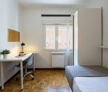 Calle de Alonso Nez, Madrid, Community of Madrid 28039 - Photo 1