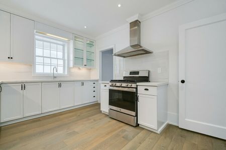 153 Rose Park Dr, ON, CA, Toronto - Photo 5
