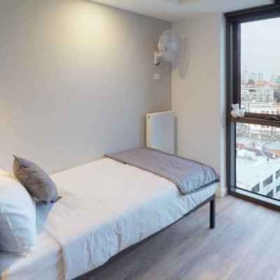 Studio Large - Long/Wide - Photo 1