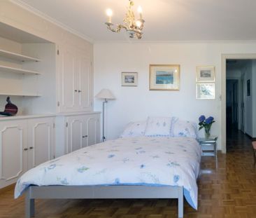 Zu vermieten - Schönes möbliertes 4.5-Zimmer-Apartment mit Seeblick... - Photo 6