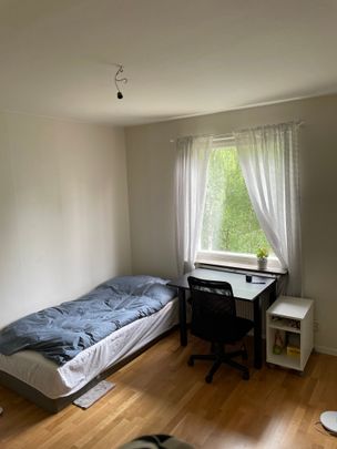 Bjursätragatan, Bandhagen - Foto 1