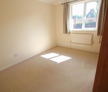 Oriental Road, Woking, Surrey, GU22 - Photo 1