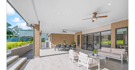 Luxurious Family Home in Tranquil Middle Dural Enclave - Photo 3