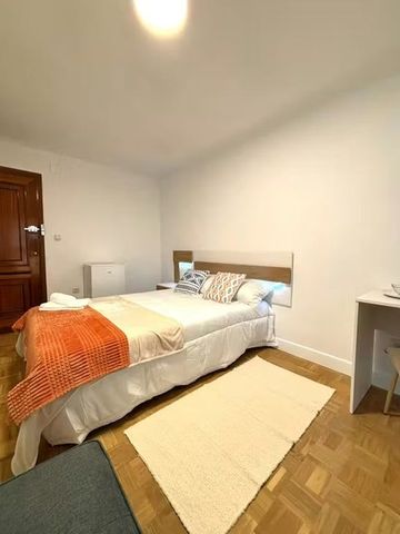 Avenida de Fuenlabrada, Leganés, Community of Madrid 28912 - Photo 5