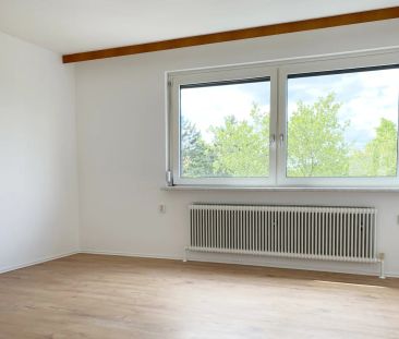 Sehr helle 4-Zimmer-Wohnung mit Loggia - Foto 6