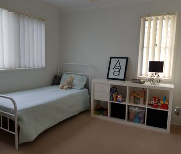 Beautiful 3 bedroom townhouse with DLUG - Photo 5