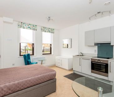 Studio to rent - Photo 3