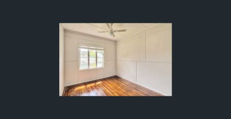 3-BEDROOM HOME WITH LARGE BACKYARD - Photo 4