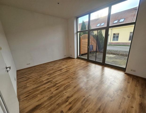 Terrassenapartment in Stadtfeld inkl. Gartenbereich+Bad mit Dusche+Fußbodenheizung+Laminat+HWR - Photo 1