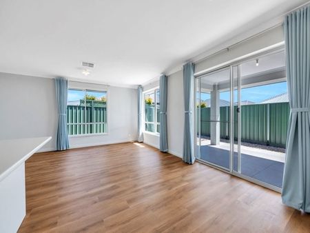 1 Plover Lane, Encounter Bay SA 5211 - House For Rent | Domain - Photo 3